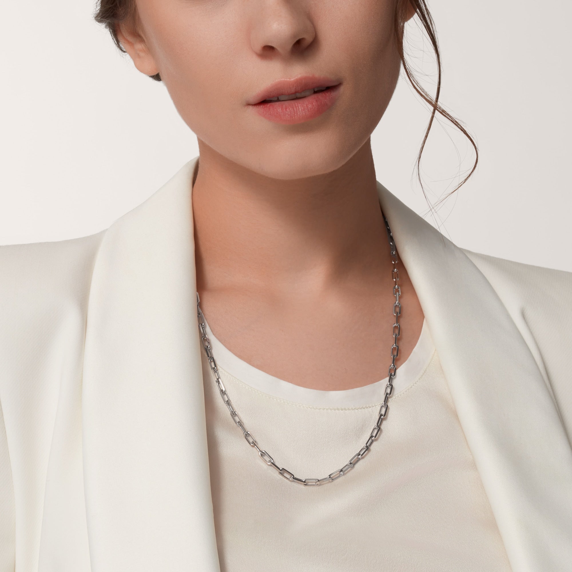 GSSY-0156 Cadena Square S